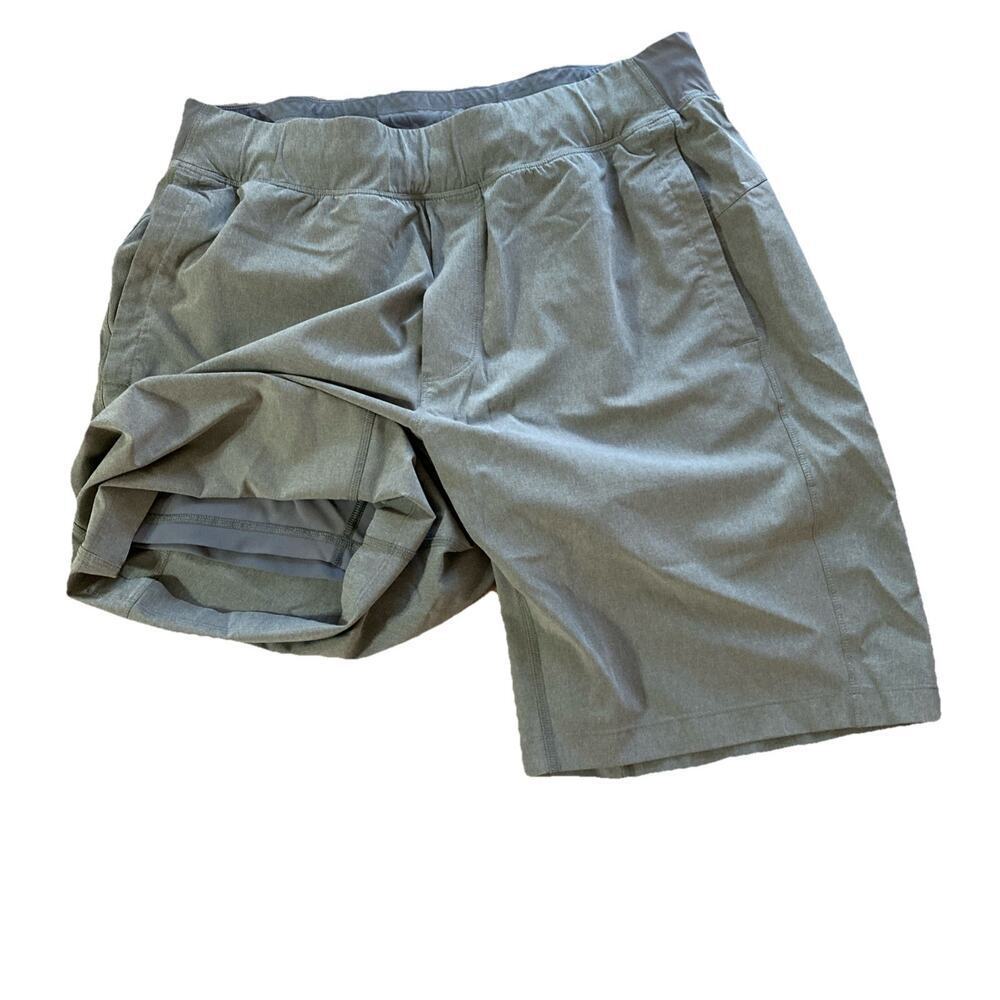 LULULEMON Pace Breaker Shorts 10‎ " men's Sz M Lined Gray Drawstring Gym Stretch